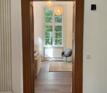 Bergkamen Apartment | Stylish Villa with Netflix, Home Office & Restaurant Access
