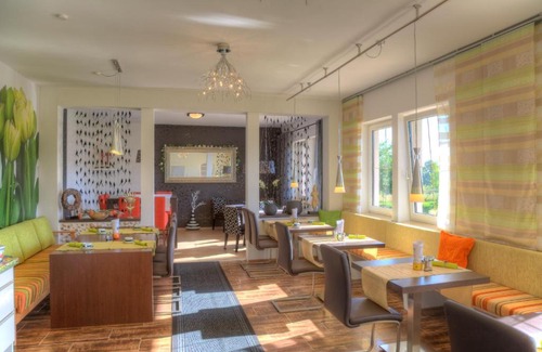 Morbisch am See Hotel | Oceanfront Escape at Das Mittelpunkt - Guest Rated 9/10