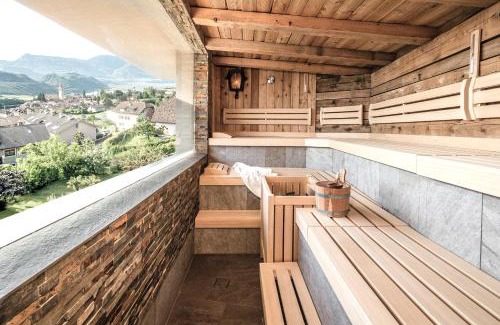 Caldaro Sulla Strada del Vino Hotel | Top-Rated Das Panorama Dependance with Oceanfront Amenities