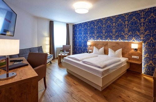 Edenkoben Hotel | Elegant Das Prinzregent: 4-Star Stay with Top Amenities