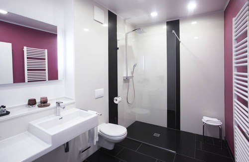 Edenkoben Hotel | Elegant Das Prinzregent: 4-Star Stay with Top Amenities