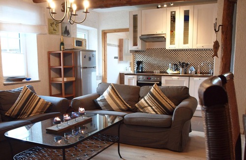 Berdum Apartment | Family-Friendly Retreat in Picturesque Berdum Village