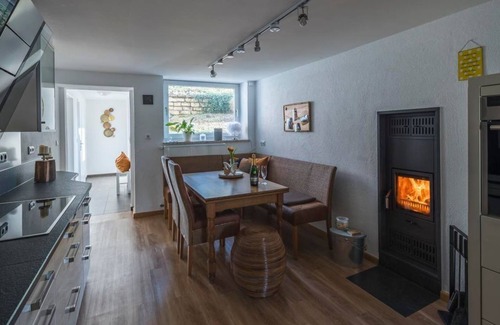 Meckel House | Comfortable Das Schmitz Haus with Spa and Family Amenities