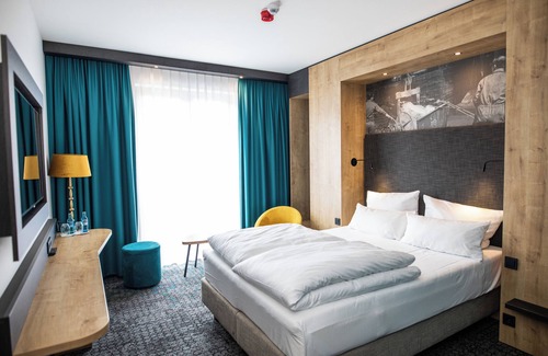 Gummersbach Hotel | Discover Das Steinmüller Hotel: Top-Rated Family Getaway
