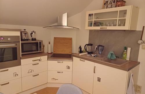 Krayenberggemeinde Apartment | Discover Das Tor zur Rhön: Pet-Friendly Family Retreat