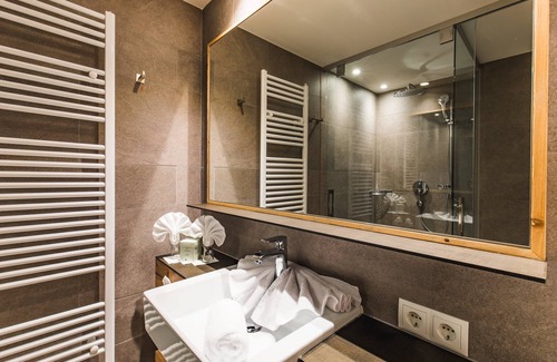Mandarfen Hotel | Discover Hotel Vier Jahreszeiten: 4-Star Comfort & Spa