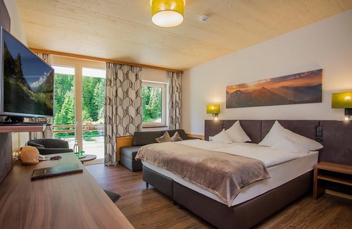 Mandarfen Hotel | Discover Hotel Vier Jahreszeiten: 4-Star Comfort & Spa