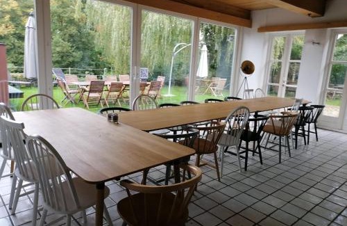 Wewelsfleth House | Spacious Das Wewelsflether Bäckerhaus with Oceanfront Views