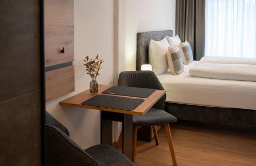 Bad Windsheim Apartment | Family-Friendly das windsHEIM Appartements – Top Rated Stay