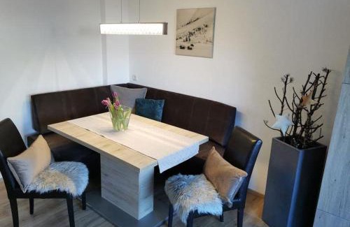 Mayrhofen Apartment | Discover Das Zauberhaft: Oceanfront Family Getaway Awaits