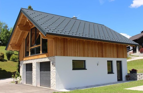 Altaussee Apartment | Welcoming dasBergblick: Family-Friendly Stay with Kitchen