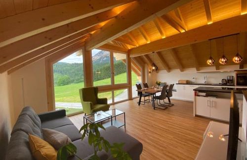 Altaussee Apartment | Welcoming dasBergblick: Family-Friendly Stay with Kitchen