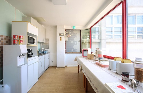 Gunsan House | Welcome to Dashim Guest House: Family-Friendly Getaway