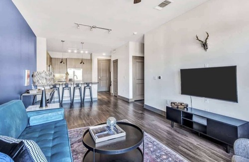 Plano Apartment | Inviting 1BR Suite with Pool, Gym & Parking Access