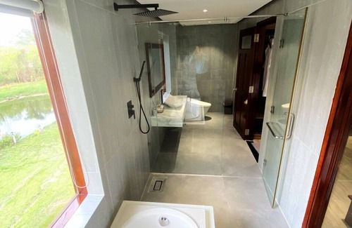 La Gi Resort | Relax at Dat Lanh Resort with Ocean Views and Spa Access
