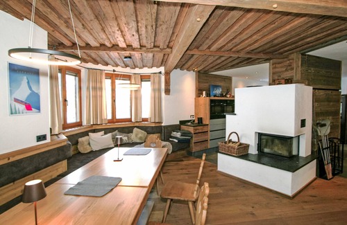 Emberg House | Data.Castle - Ski in Ski out by Interhome
