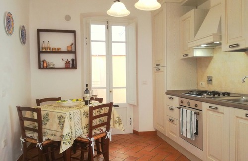 Prato Apartment | Datini Apartment in Tuscany: Family-Friendly Getaway