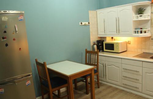 Port Louis Apartment | Pet-Friendly Dauphine: A Family-Approved Hotel Stay