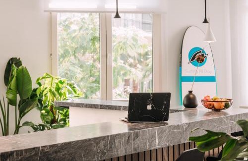 Loutraki Hotel | Beachfront Retreat: Dave by the Beach Loutraki Awaits You