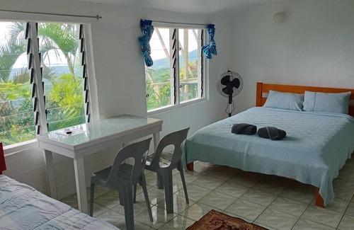 Apia Cabin | Eco-Friendly Retreat at Dave Parker's Eco Lodge with Pool