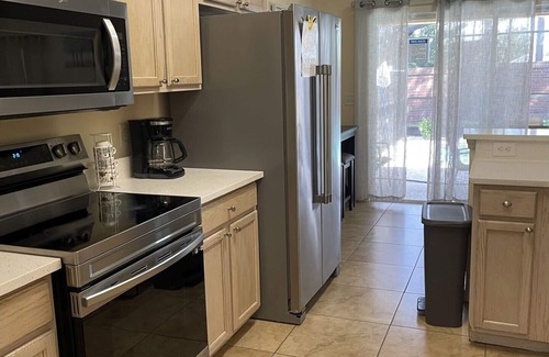 Florida Pines House | Relaxing Davenport Vacation Homes with Pool & Spa Amenities
