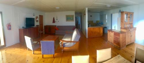 Still Bay House | Pet-Friendly David Bongers Still Bay Holiday Home with Ocean View