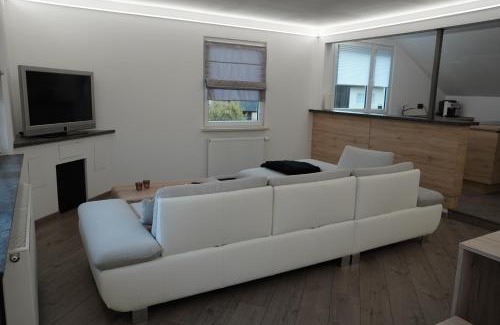Meckenbeuren Apartment | Oceanfront Escape at David's Apartment with Great Reviews
