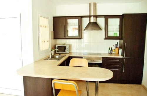 Bahia Calma Apartment | Relax at David's House: Oceanfront Pool & Spa Retreat