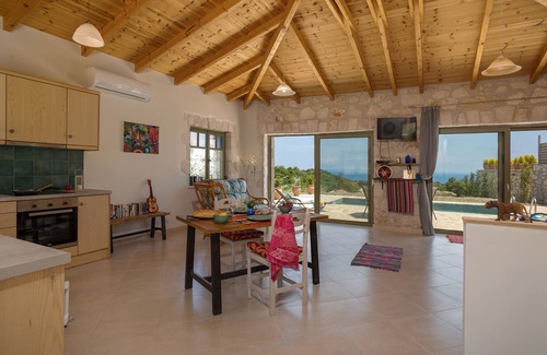 Vasilikos Villa | Relaxing Villa Patricia with Pool & Oceanfront Views
