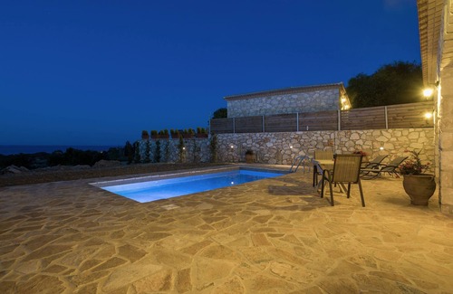 Vasilikos Villa | Relaxing Villa Patricia with Pool & Oceanfront Views