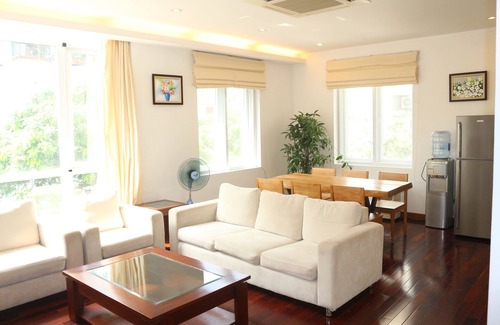 Tay Ho Apartment | Pet-Friendly Getaway at Davidduc 14 Xuan Dieu