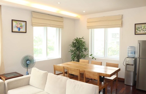 Tay Ho Apartment | Pet-Friendly Getaway at Davidduc 14 Xuan Dieu