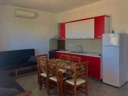 Qerek Apartment | Family-Friendly David's Apartments with High Guest Ratings