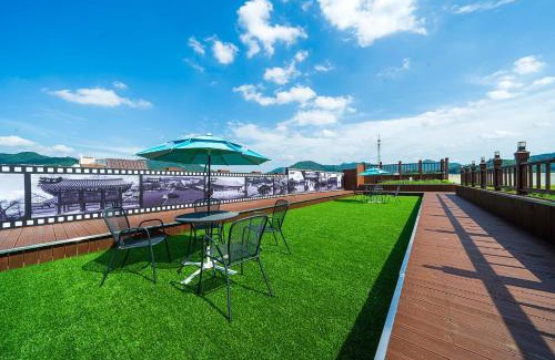Jeonju Hotel | Experience Comfort at Davin Hotel - Rated 8/10 by Guests
