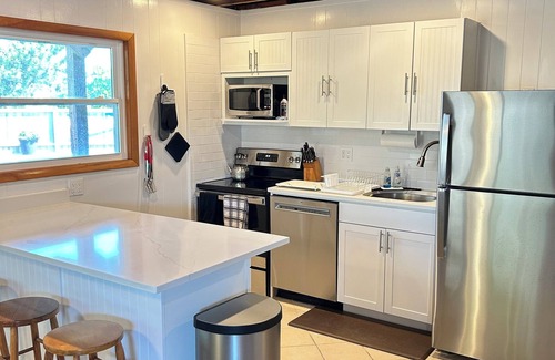 Davis Park House | Oceanfront Davis Park Waterview with Pool & WiFi Awaits