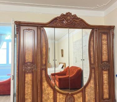 Avlabari Apartment | Family-Friendly Davit's Apartment 21 with Perfect Ratings