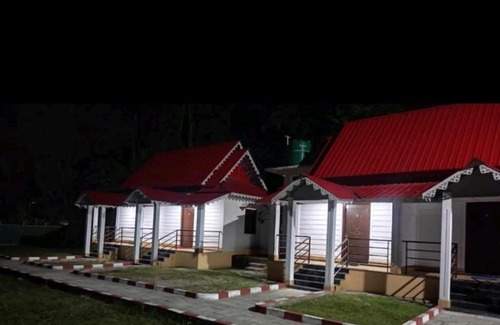 Madari Hat Hotel | Premier Day Night Resort & Restaurant: 5-Star Pet-Friendly Stay
