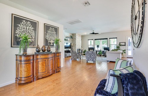 Fletcher Heights House | Relaxing Peoria Retreat with Pool – 4-Star Family Stay