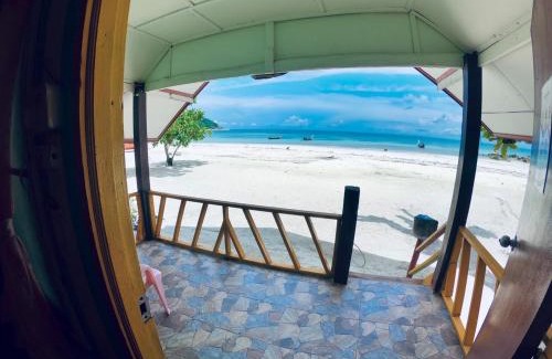 Satun Resort | Relax at DAYA Beach: Oceanfront Bliss with Breakfast Included