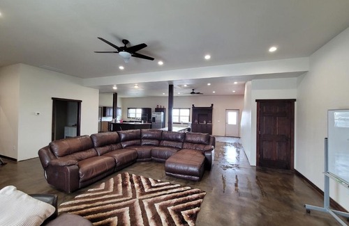 Lingle House | Discover Daydreamers Guest Ranch Suite: Pet-Friendly Retreat
