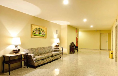 Centro Hotel | Discover Dayrell Hotel: Pool, Spa & Convenient Access