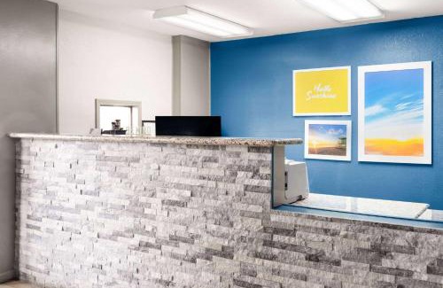 Ardmore Hotel | Pet-Friendly Days Inn by Wyndham Ardmore with Key Amenities