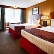 Breezewood Hotel | Pet-Friendly Days Inn by Wyndham Breezewood with Pool