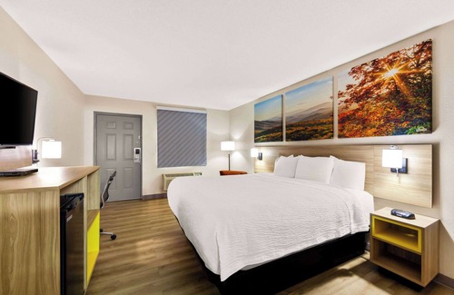 Brownsville Hotel | Comfortable Stay at Days Inn by Wyndham Brownsville