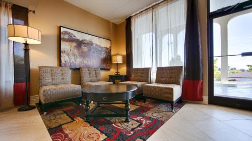 Columbia Hotel | Comfortable Days Inn by Wyndham Columbia, Pet-Friendly Stay