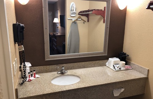 Columbus Hotel | Convenient Stays at Days Inn by Wyndham Columbus