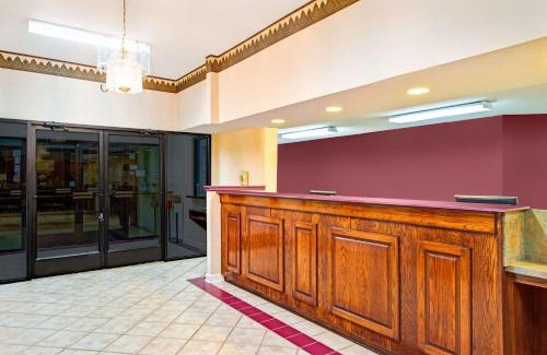 Covington Hotel | Family-Friendly Days Inn by Wyndham Covington with Pool Access