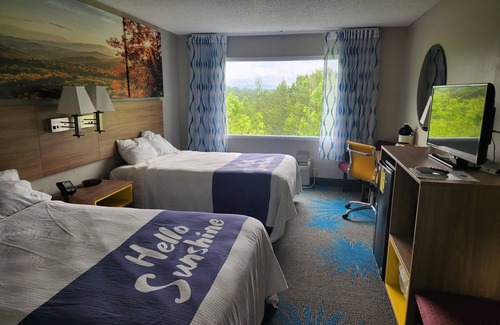 Dahlonega Hotel | Comfortable Stay at Days Inn by Wyndham Dahlonega