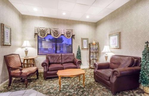 Dover Hotel | Convenient Days Inn by Wyndham Dover with Family Amenities
