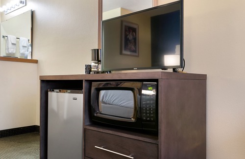 Ellensburg Hotel | Comfortable Stay at Days Inn by Wyndham Ellensburg